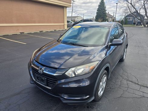 Used 2016 Honda HR-V LX image 1