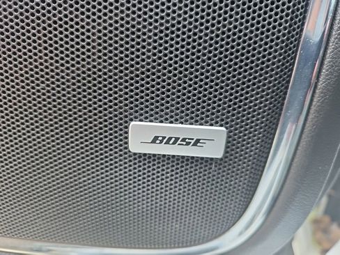 Used 2017 GMC Yukon SLE w/ HD Trailering Package image 24