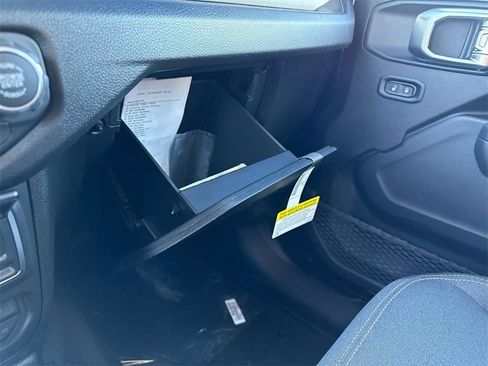 New 2026 Jeep Gladiator Willys image 23