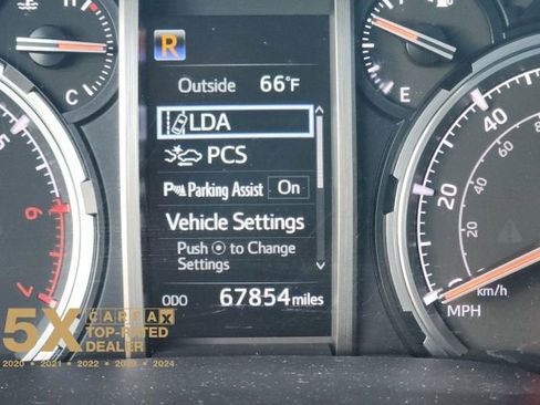 Used 2021 Toyota 4Runner Limited image 33