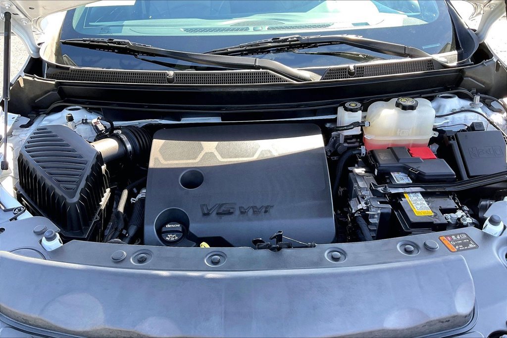 Used 2023 Buick Enclave Essence FWD image 33