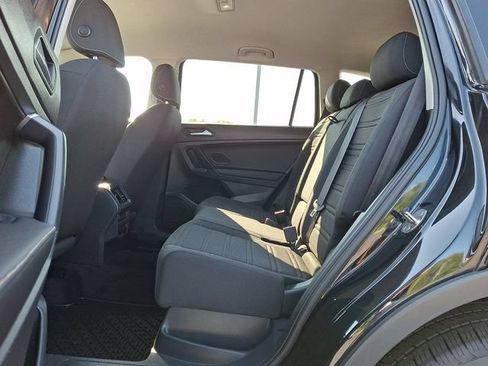 Used 2022 Volkswagen Tiguan S AWD/4WD image 13