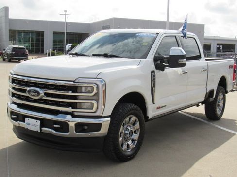 Certified 2024 Ford F250 King Ranch w/ Chrome Package AWD/4WD image 2
