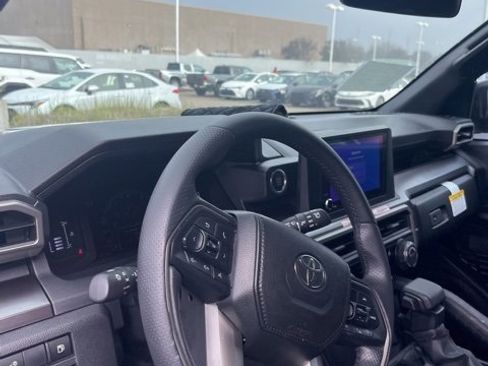 Used 2025 Toyota 4Runner SR5 image 14