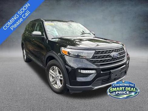 Used 2023 Ford Explorer XLT w/ Equipment Group 202A AWD/4WD image 1