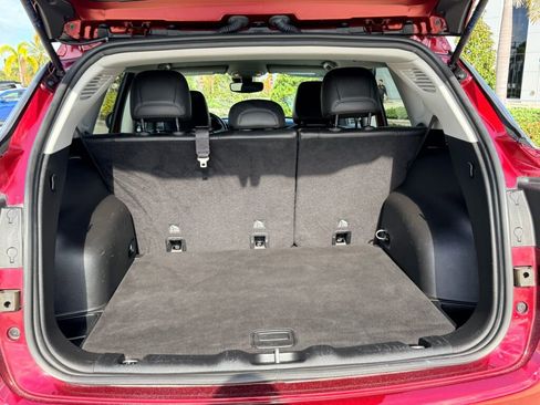 Used 2022 Jeep Compass Latitude image 13