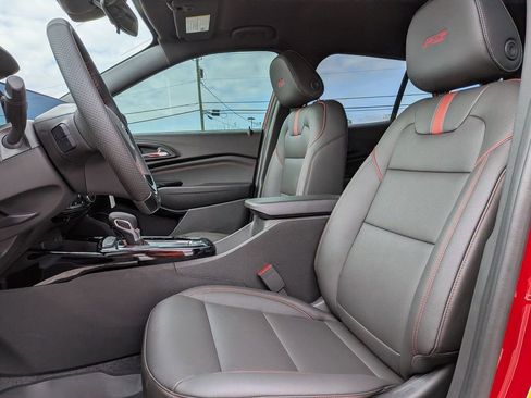 New 2026 Chevrolet Trax RS w/ Driver Confidence Package image 14
