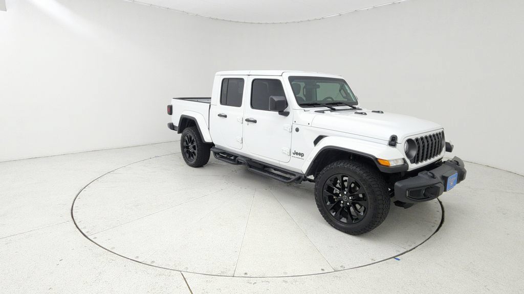 Used 2025 Jeep Gladiator Sport AWD/4WD image 1