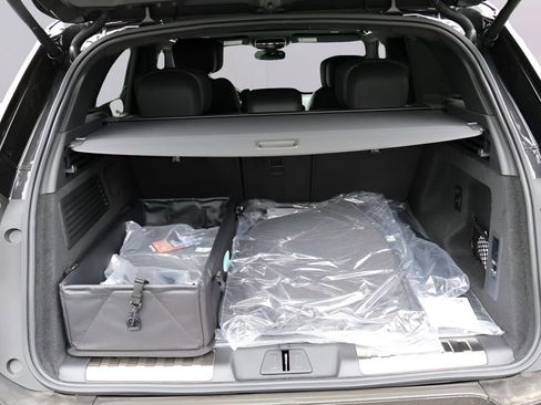 New 2026 Land Rover Range Rover Sport Autobiography AWD/4WD image 15