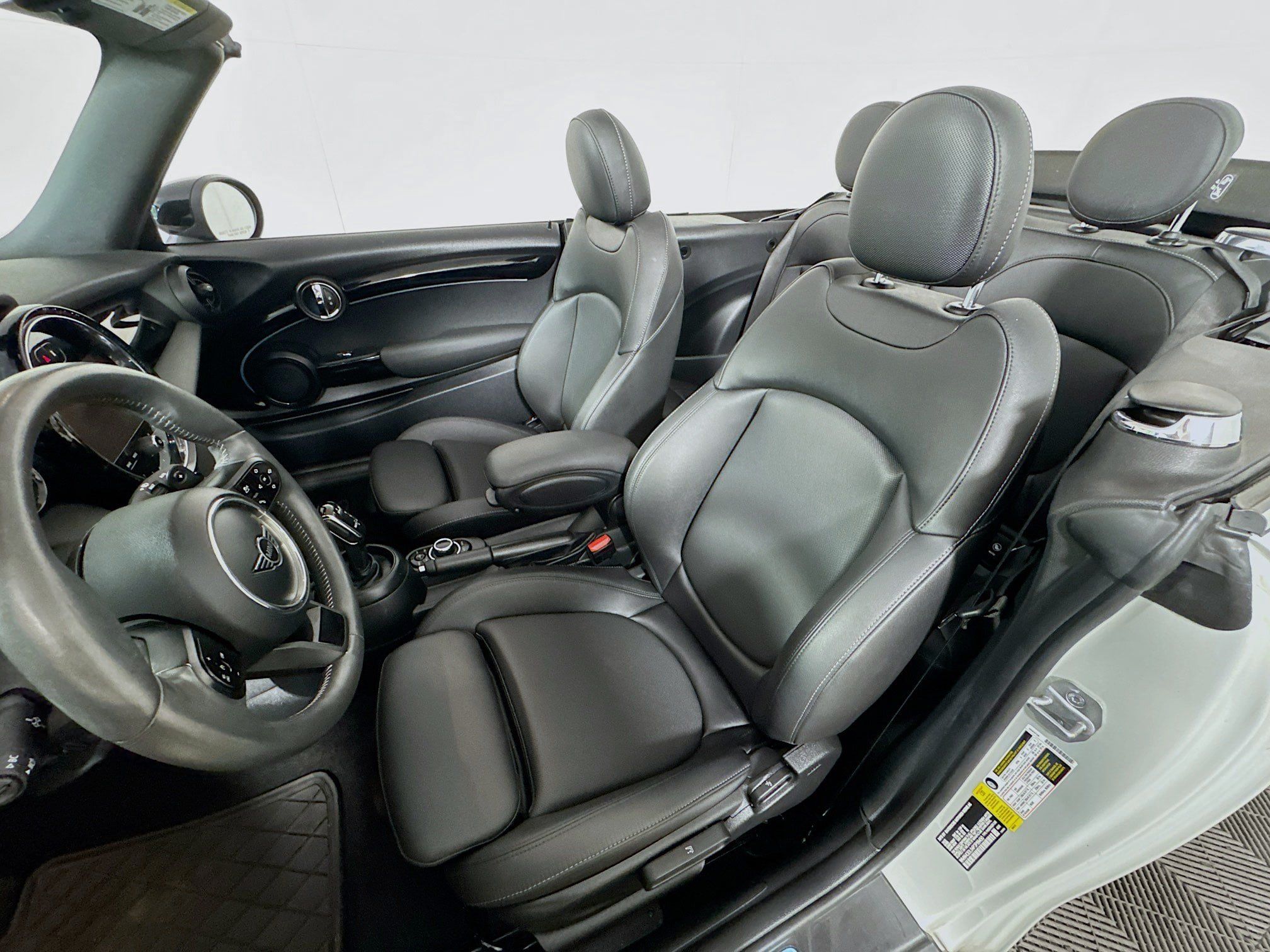 Used 2023 MINI Cooper S FWD image 14