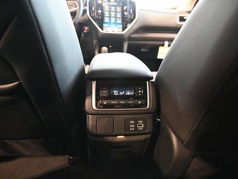 New 2026 Subaru Ascent Limited w/ Popular Package #2 AWD/4WD image 32