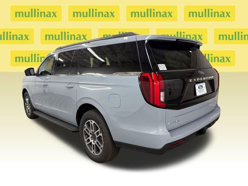 New 2026 Ford Expedition Max Active RWD image 10