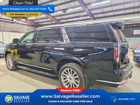 Used 2022 Cadillac Escalade ESV Premium Luxury AWD/4WD image 3