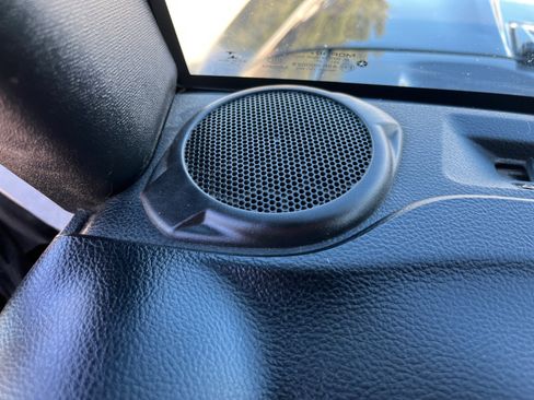 Used 2016 Jeep Wrangler 75th Anniversary image 27