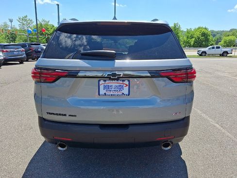 Certified 2023 Chevrolet Traverse RS w/ LPO, Floor Liner Package AWD/4WD image 23