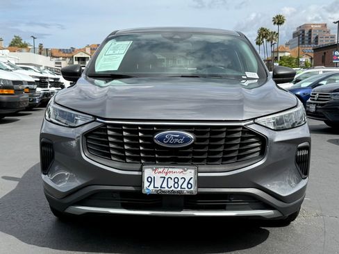 Used 2024 Ford Escape Active FWD image 3