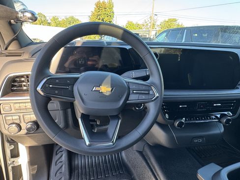 New 2025 Chevrolet Tahoe 4WD image 14