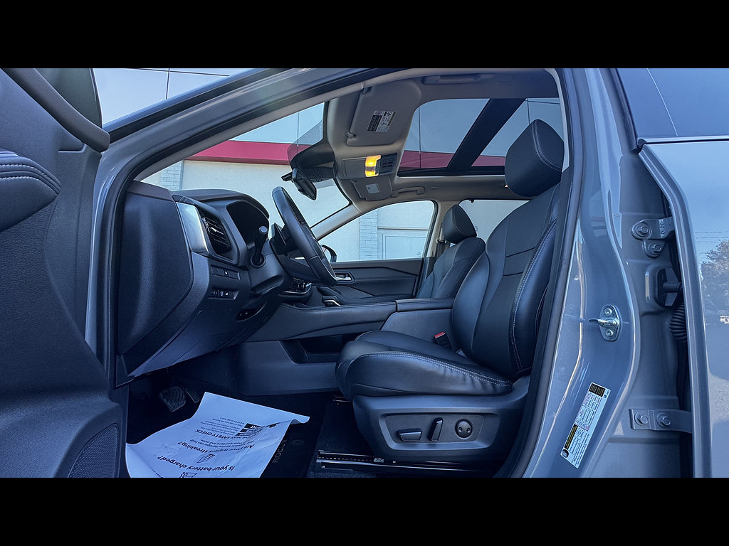 Used 2023 Nissan Rogue SL w/ SL Premium Package AWD/4WD image 20