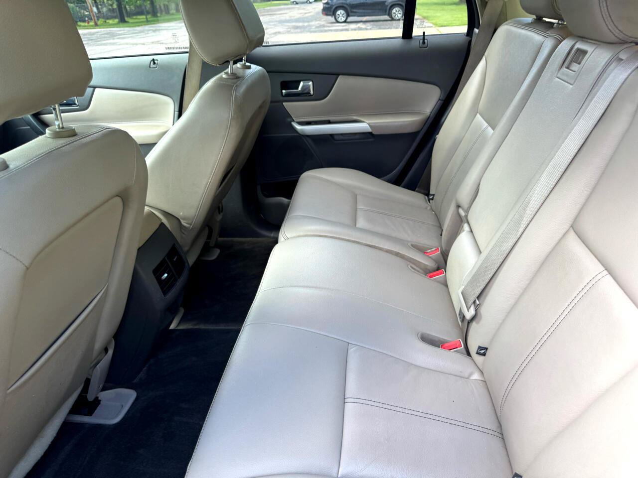 Used 2013 Ford Edge SEL FWD image 36