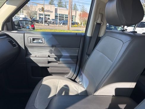 Used 2018 Ford Flex SEL w/ Equipment Group 202A image 31