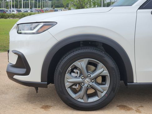 New 2027 Honda HR-V LX image 10
