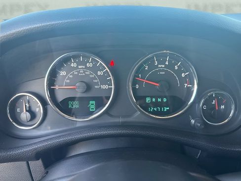 Used 2017 Jeep Wrangler Unlimited Sport w/ Quick Order Package 24S AWD/4WD image 14
