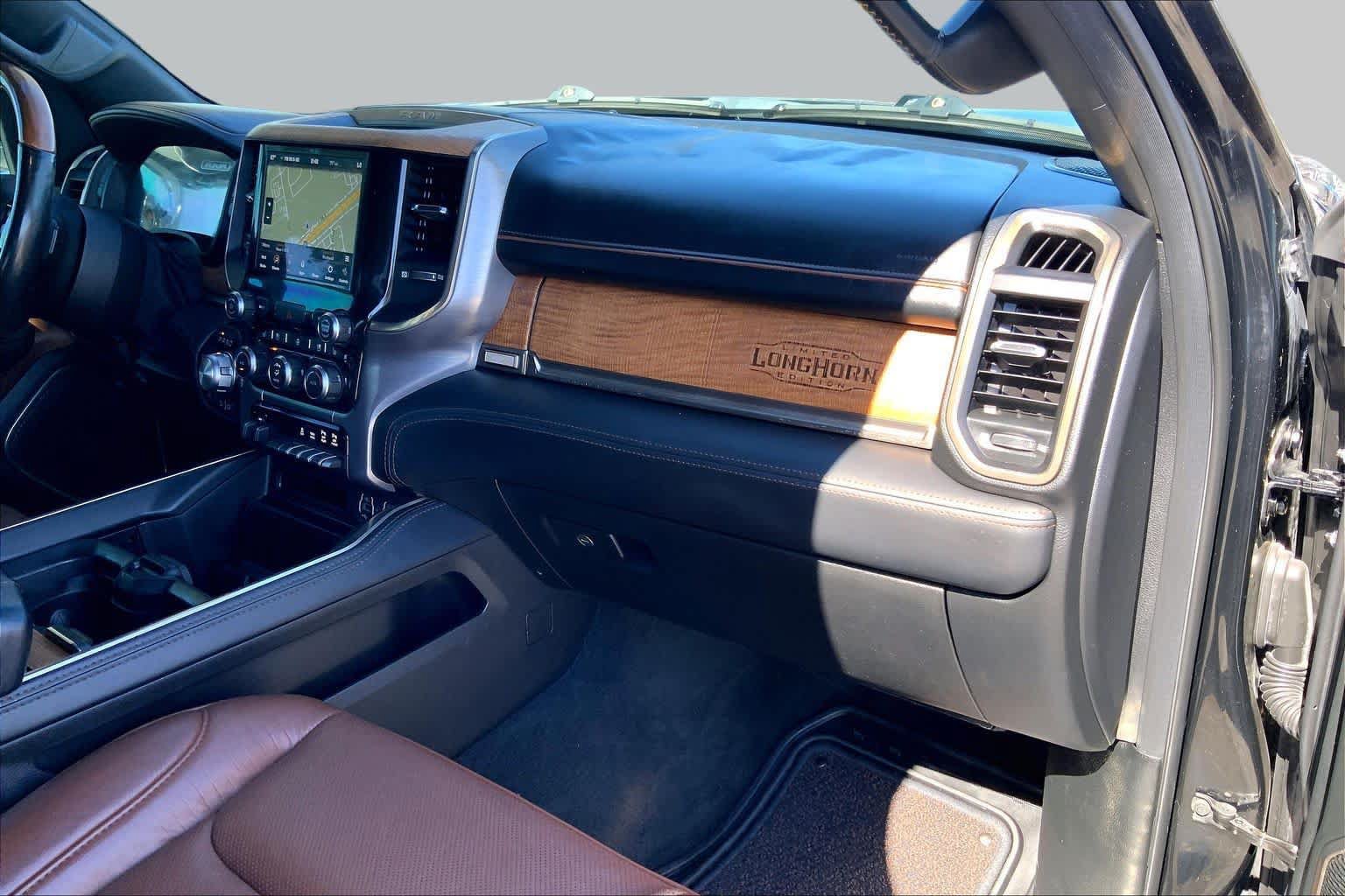 Used 2021 RAM 1500 Limited w/ Off Road Group AWD/4WD image 17