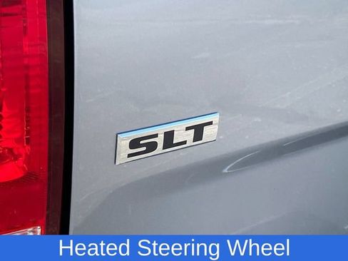 Used 2022 RAM 1500 Classic SLT w/ Electronics Group AWD/4WD image 30