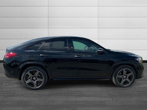 Used 2025 Mercedes-Benz GLE 450 4MATIC Coupe image 2