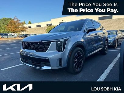Used 2024 Kia Sorento S w/ Panoramic Sunroof Package