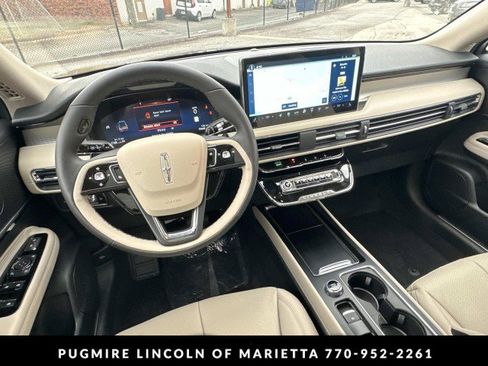 New 2026 Lincoln Corsair Premiere image 29