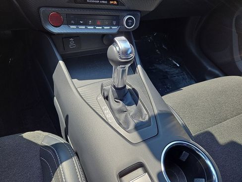 Used 2025 Ford Mustang Coupe RWD image 28