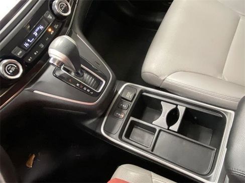 Used 2016 Honda CR-V Touring image 30
