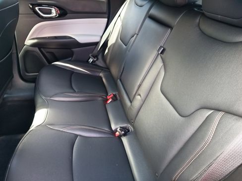 Certified 2024 Jeep Compass Limited image 20