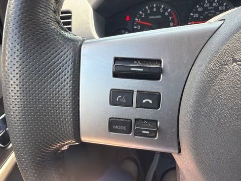 Used 2019 Nissan Frontier SV w/ Value Truck Package AWD/4WD image 9