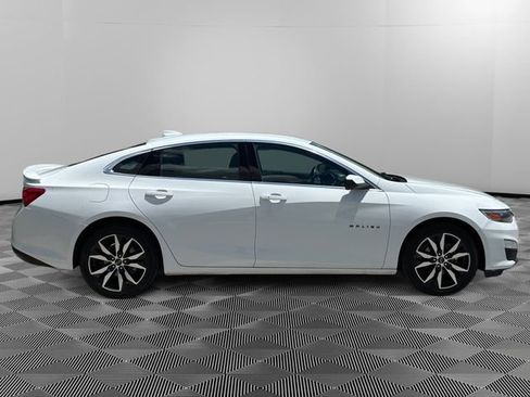 Used 2023 Chevrolet Malibu RS FWD image 6