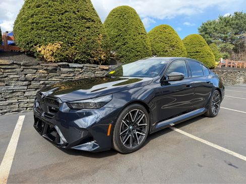 Used 2026 BMW M5 AWD/4WD image 8