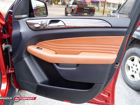Used 2017 Mercedes-Benz GLE 43 AMG 4MATIC Coupe w/ Parking Assist Package image 29