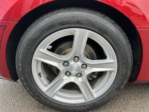 Certified 2021 Chevrolet Camaro LT image 12