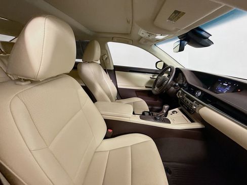 Used 2018 Lexus ES 350 w/ Accessory Package 2 FWD image 25