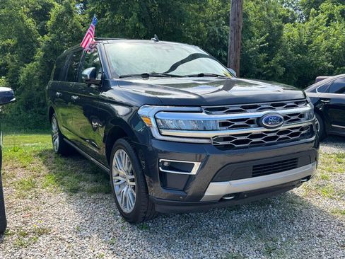 Used 2023 Ford Expedition Max Platinum AWD/4WD image 1