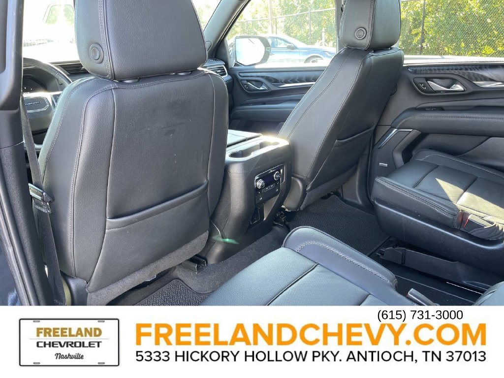 Used 2022 GMC Yukon XL Denali RWD image 21