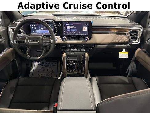 New 2026 GMC Canyon Denali image 2