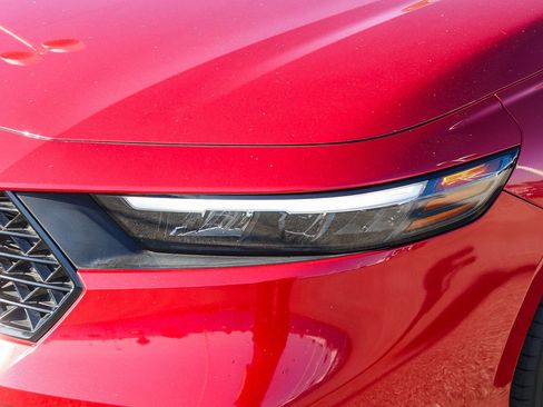 Certified 2023 Honda Accord EX image 5