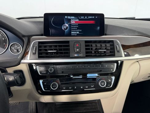 Used 2016 BMW 340i Sedan RWD image 18