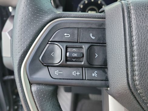 Used 2025 Toyota 4Runner TRD Off-Road Premium AWD/4WD image 21