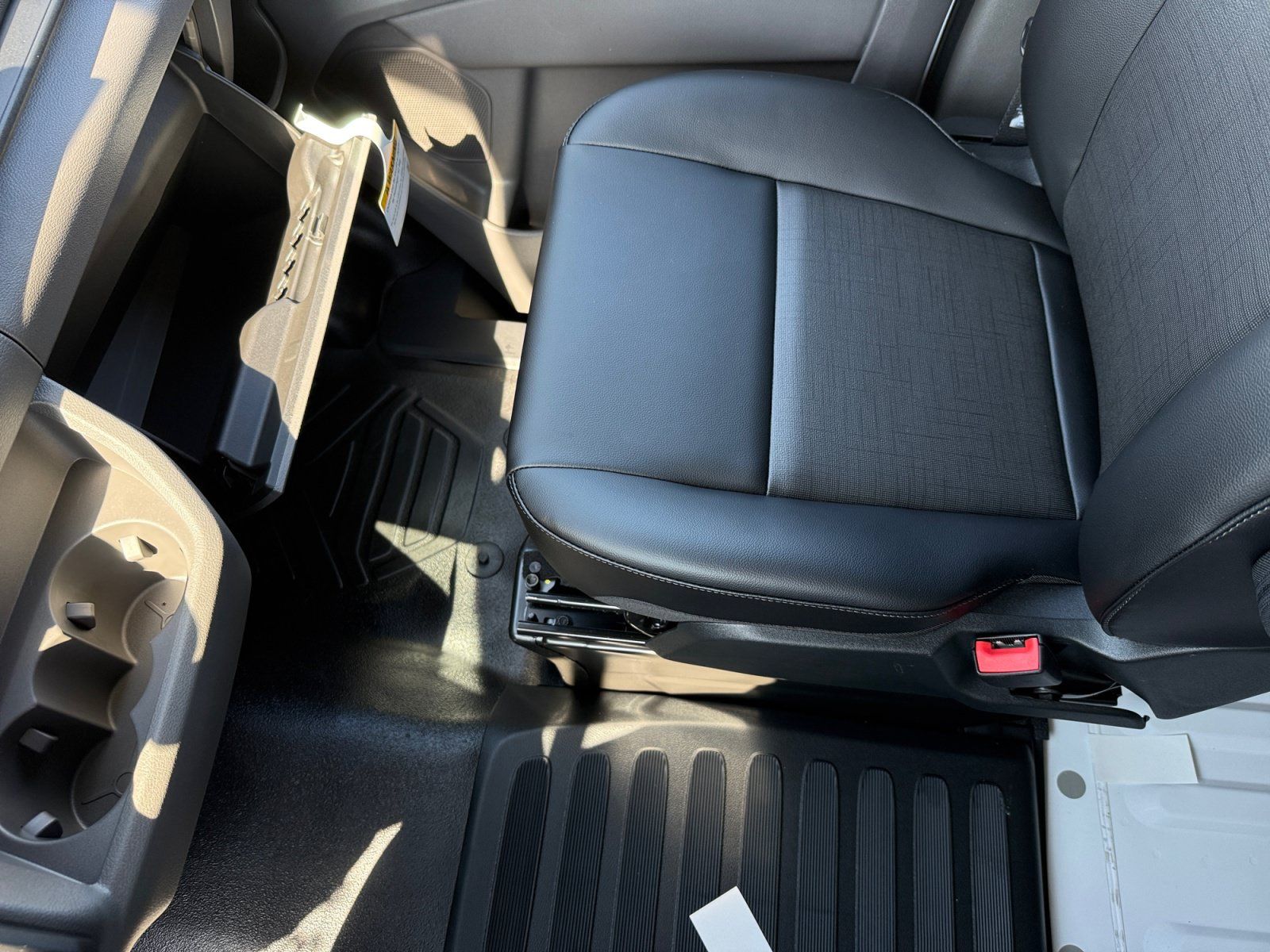 New 2026 Ford Transit 250 148 Medium Roof RWD image 14