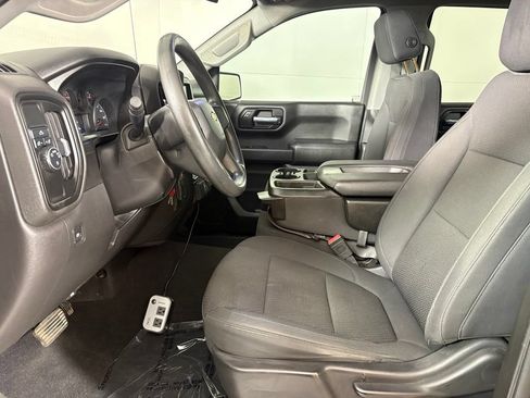 Used 2020 Chevrolet Silverado 1500 Custom w/ Custom Value Package RWD image 26
