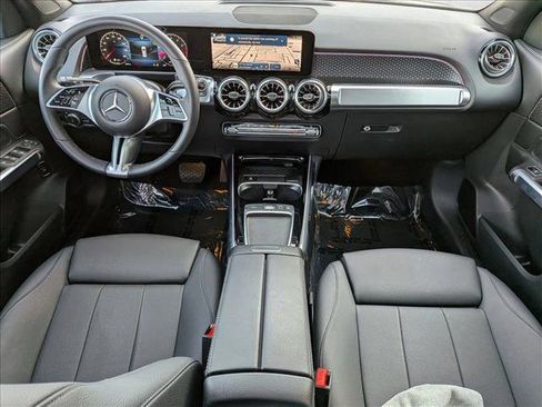 Used 2025 Mercedes-Benz GLB 250 GLB 250 image 19