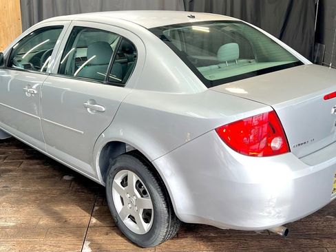 Used 2008 Chevrolet Cobalt LT image 3